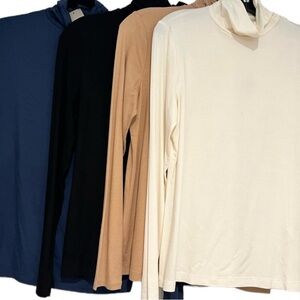 Set of 4 Chico's felicity turtlenecks
Size: 0 = S Chico's. Brand new.